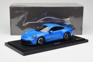 Porsche 911 992 GT3 Shark Kék Minichamps 1:18 WAP0211490M003 Gyanta – 7. kép a 7-ből