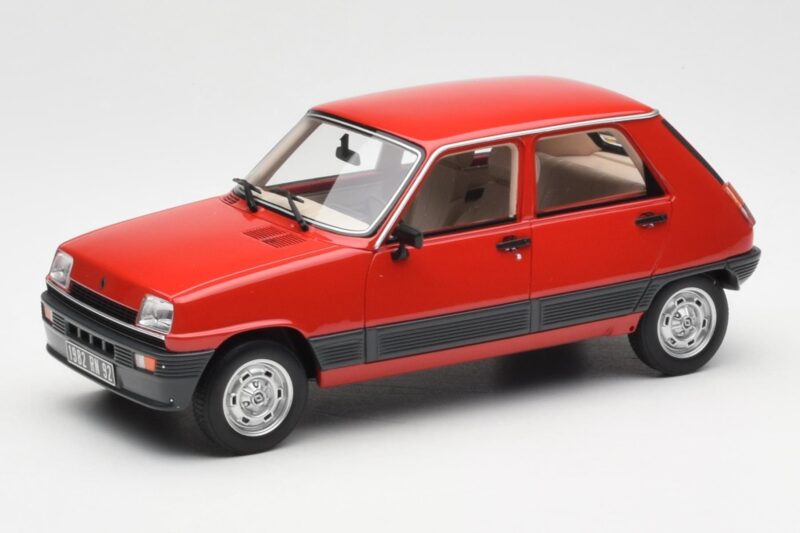 Renault 5 GTL Piros Otto 1:18 OT1147 Gyanta