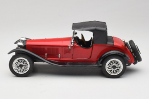 Alfa Romeo 6C 1750 Alfetta Piros Polistil 1:18 PL001 Fém – 4. kép a 8-ből
