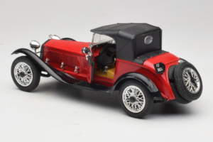 Alfa Romeo 6C 1750 Alfetta Piros Polistil 1:18 PL001 Fém – 6. kép a 8-ből