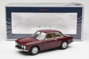 Alfa Romeo 2000 GTV Gesztenyebarna Piros Norev 1:18 187916 Fém – 8. kép a 8-ből