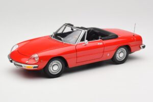 Alfa Romeo 2000 Spider Piros Minichamps 1:18 180120930 Fém