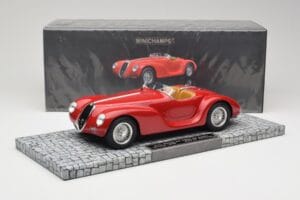 Alfa Romeo 6C 2500 SS Corsa Spider Piros Minichamps 1:18 107120230 Gyanta – 6. kép a 6-ből