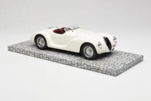 Alfa Romeo 6C 2500 SS Corsa Spider Fehér Minichamps 1:18 107120232 Gyanta – 4. kép a 6-ből