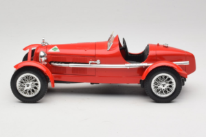 Alfa Romeo 8C 2300 Monza Piros Bburago 1:18 3014 Fém – 3. kép a 6-ből