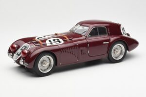 Alfa Romeo 8C 2900 B Speciale #19 24 Hours of Le Mans 1938 CMC 1:18 M-111 Fém