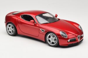Alfa Romeo 8C Competizione Piros Bburago 1:18 18-11021 Fém – 6. kép a 8-ből
