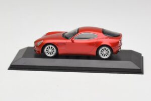 Alfa Romeo 8C Competizione Alfa Piros Minichamps 1:43 403120523 Fém