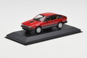 Alfa Romeo Alfetta GTV6 Piros Minichamps 1:43 400120140 Fém – 2. kép a 4-ből