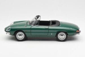 Alfa Romeo Duetto Spider Zöld AUTOart 1:18 70138 Fém – 4. kép a 8-ből