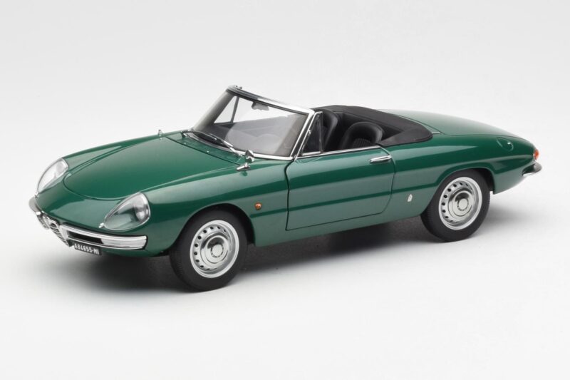 Alfa Romeo Duetto Spider Zöld AUTOart 1:18 70138 Fém