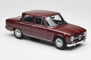 Alfa Romeo Giulia 1300 Sötétvörös Minichamps 1:18 180120906 Fém – 6. kép a 8-ből