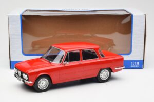 Alfa Romeo Giulia Nuova Super Piros MCG 1:18 MCG18145 Fém – 6. kép a 6-ből