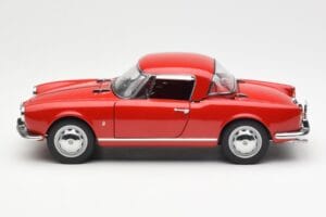 Alfa Romeo Giulietta 1300 Spider Piros AUTOart 1:18 70157 Fém – 4. kép a 8-ből