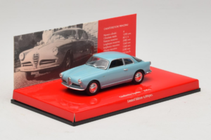 Alfa Romeo Giulietta Sprint Világoskék Minichamps 1:43 403120403 Fém – 2. kép a 4-ből