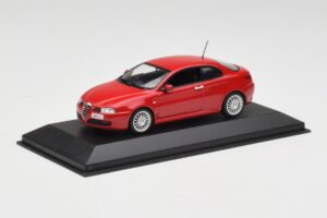 Alfa Romeo GT Alfa Piros Minichamps 1:43 400120321 Fém – 2. kép a 4-ből