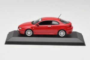 Alfa Romeo GT Alfa Piros Minichamps 1:43 400120321 Fém