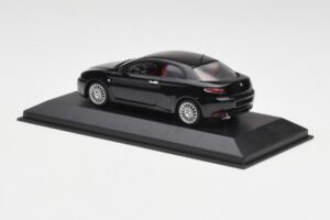 Alfa Romeo GT Fekete Minichamps 1:43 400120320 Fém – 3. kép a 4-ből