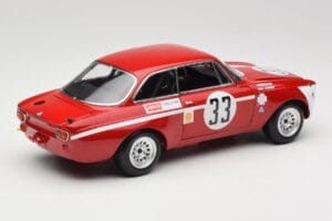 Alfa Romeo GTA 1300 Junior #33 T. Hezemans / G. van Lennep Hezemans Jarama 1972 Minichamps 1:18 100721233 Fém – 3. kép a 8-ből