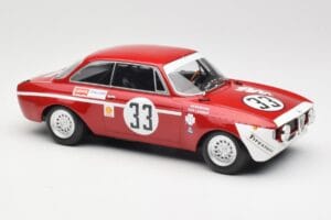 Alfa Romeo GTA 1300 Junior #33 T. Hezemans / G. van Lennep Division 1 Winners 4 Hours of Jarama 1972 Minichamps 1:18 15572123 – 4. kép a 6-ből