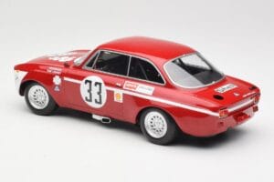 Alfa Romeo GTA 1300 Junior #33 T. Hezemans / G. van Lennep Division 1 Winners 4 Hours of Jarama 1972 Minichamps 1:18 15572123 – 5. kép a 6-ből