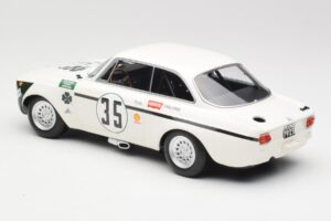 Alfa Romeo GTA 1300 Junior #35 C. Colzani / Pooky / G. Venturi 4 Hours of Jarama 1972 Minichamps 1:18 155721235 Fém – 5. kép a 6-ből
