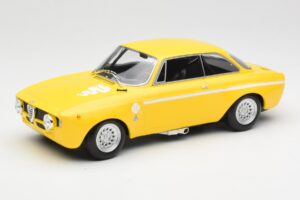 Alfa Romeo GTA 1300 Junior Sárga Minichamps 1:18 155120024 Fém