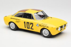 Alfa Romeo GTA 1300 #102 Squadra Corse R. Zanetti / M. Ruspa / Monzeglio Targa Florio 1971 Minichamps 1:18 155711202 Fém – 4. kép a 6-ből