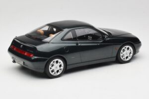 Alfa Romeo GTV 916 Coventry Green Metallic Norev 1:18 187842 Fém – 2. kép a 6-ből