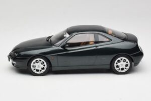Alfa Romeo GTV 916 Coventry Green Metallic Norev 1:18 187842 Fém – 3. kép a 6-ből
