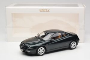 Alfa Romeo GTV 916 Coventry Green Metallic Norev 1:18 187842 Fém – 6. kép a 6-ből