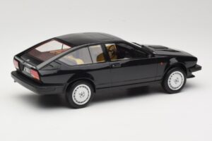 Alfa Romeo GTV6 2.5 Fekete Laudoracing-Models 1:18 LM110C Fém – 2. kép a 6-ből