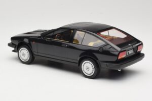 Alfa Romeo GTV6 2.5 Fekete Laudoracing-Models 1:18 LM110C Fém – 5. kép a 6-ből