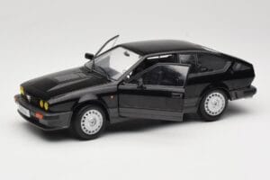 Alfa Romeo GTV6 Fekete Solido 1:18 S1802302 Fém – 2. kép a 8-ből
