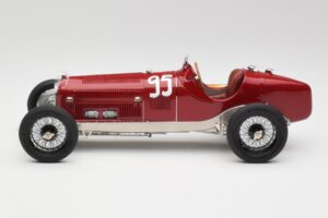 Alfa Romeo P3 #95 R. Caracciola Klausen Pass Hillclimb Winner 1932 CMC 1:18 M-224 Fém – 3. kép a 6-ből