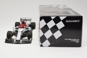 Alfa Romeo Racing C38 #7 K. Raikkonen F1 2019 Minichamps 1:18 110190007 Fém – 6. kép a 6-ből