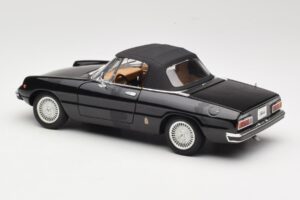 Alfa Romeo Spider 916 Veloce Fekete Ricko 1:18 32107 Fém – 7. kép a 8-ből