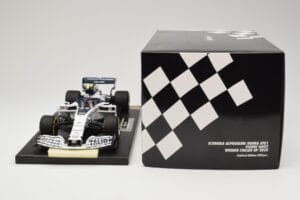 AlphaTauri Honda AT01 #10 P. Gasly Winner Italian GP 2020 Minichamps 1:18 117200810 Fém – 6. kép a 6-ből