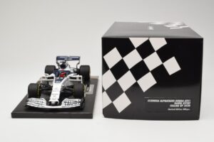 AlphaTauri Honda AT01 #26 D. Kvyat Italian GP 2020 Minichamps 1:18 117200826 Fém – 6. kép a 6-ből