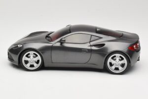 Artega GT Grey Metallic Revell 1:18 09024 Fém – 4. kép a 8-ből