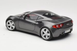 Artega GT Grey Metallic Revell 1:18 09024 Fém – 7. kép a 8-ből