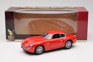Aston Martin DB4 GT Zagato Piros Road Signature 1:18 92728 Fém – 8. kép a 8-ből