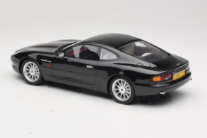 Aston Martin DB7 Bowland Black Cult Models 1:18 CML187-2 Gyanta – 5. kép a 6-ből