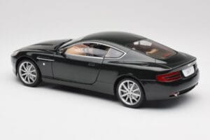 Aston Martin DB9 Fekete Solido 1:18 15025600 Fém – 7. kép a 8-ből