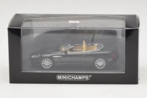 Aston Martin DB9 Kabrió Fekete Minichamps 1:43 400137330 Fém – 4. kép a 4-ből