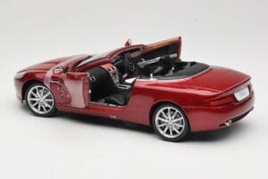Aston Martin DB9 Volante Piros Solido 1:18 8163 Fém – 5. kép a 8-ből