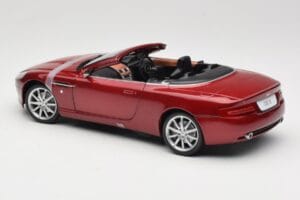 Aston Martin DB9 Volante Piros Solido 1:18 8163 Fém – 7. kép a 8-ből