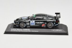 Aston Martin DBRS9 #66 Barwell Motorsport R. Johnson FIA GT3 European Championship Spa 2006 Minichamps 1:43 400061366 Fém