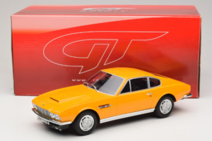 Aston Martin DBS Sárga GT Spirit 1:18 GT079 Gyanta – 6. kép a 6-ből