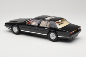 Aston Martin Lagonda S2 Fekete Cult Models 1:18 CML014-6 Fém – 4. kép a 5-ből